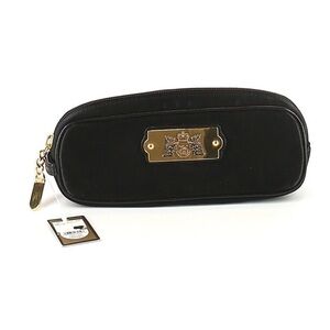 Juicy Couture
One size Makeup bag